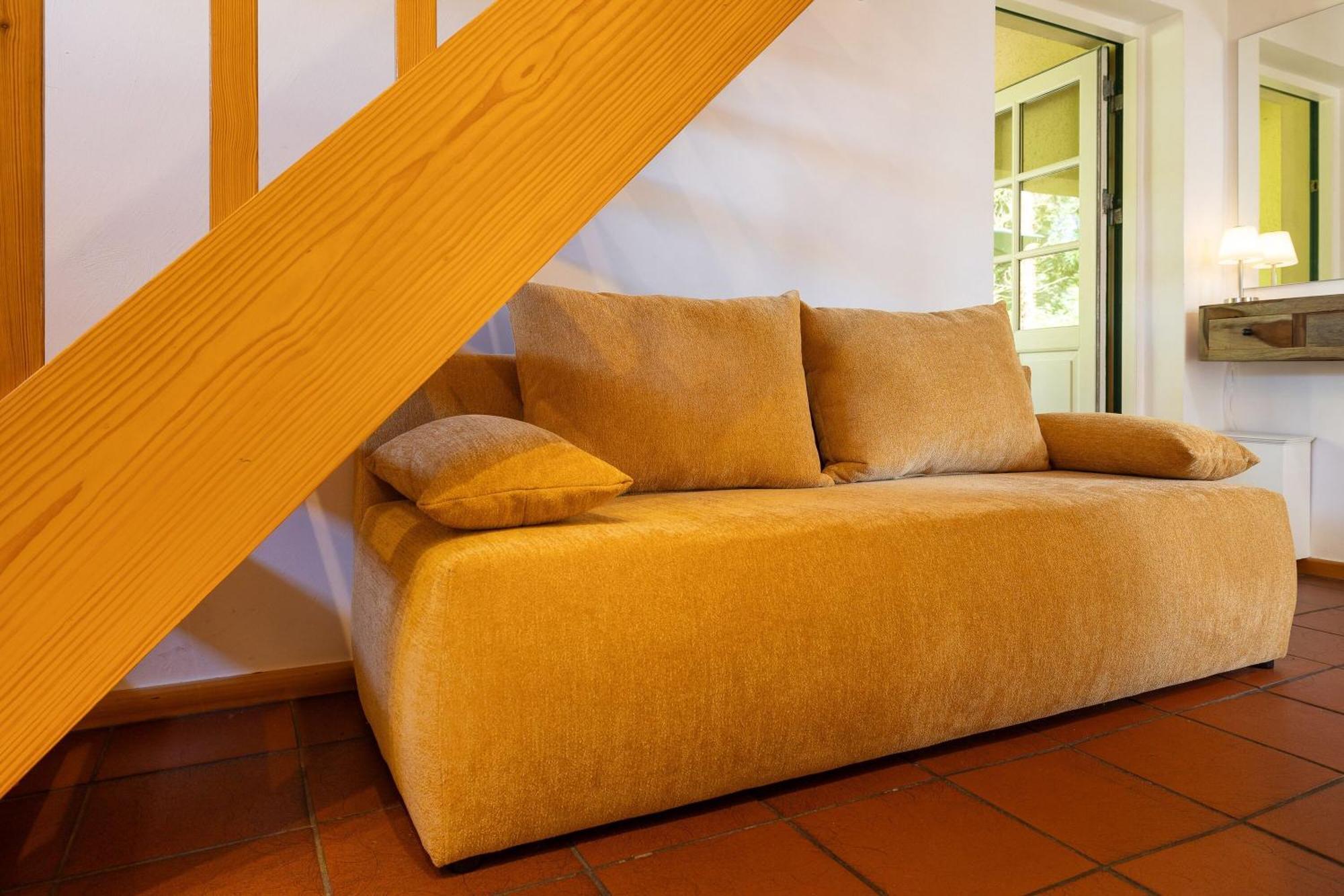 Ferienhaus Preetz 1A - Idylle Unter Reet Burtevitz ภายนอก รูปภาพ