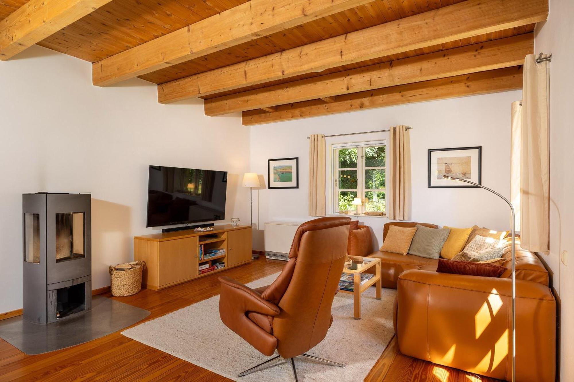 Ferienhaus Preetz 1A - Idylle Unter Reet Burtevitz ภายนอก รูปภาพ