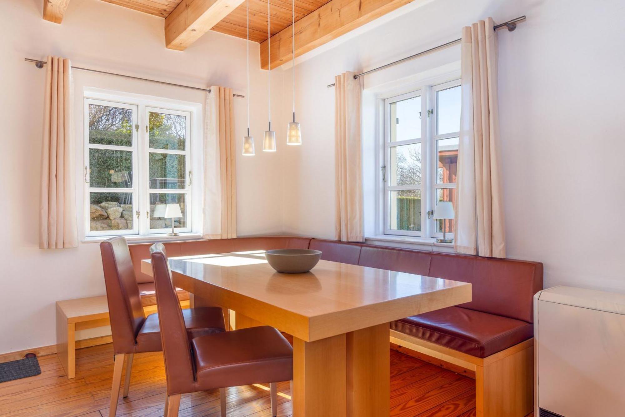 Ferienhaus Preetz 1A - Idylle Unter Reet Burtevitz ภายนอก รูปภาพ