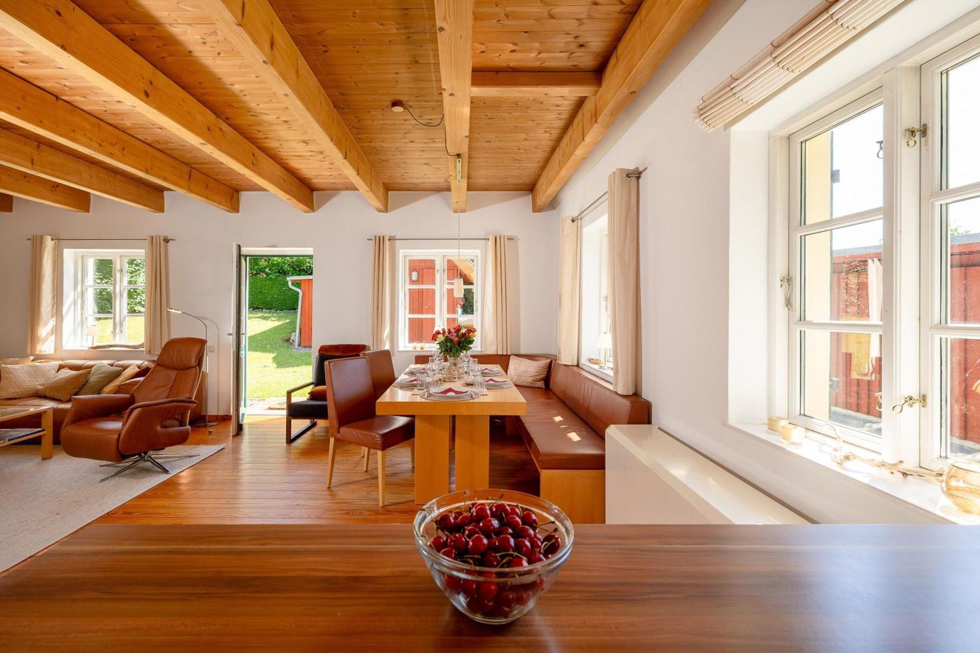 Ferienhaus Preetz 1A - Idylle Unter Reet Burtevitz ภายนอก รูปภาพ